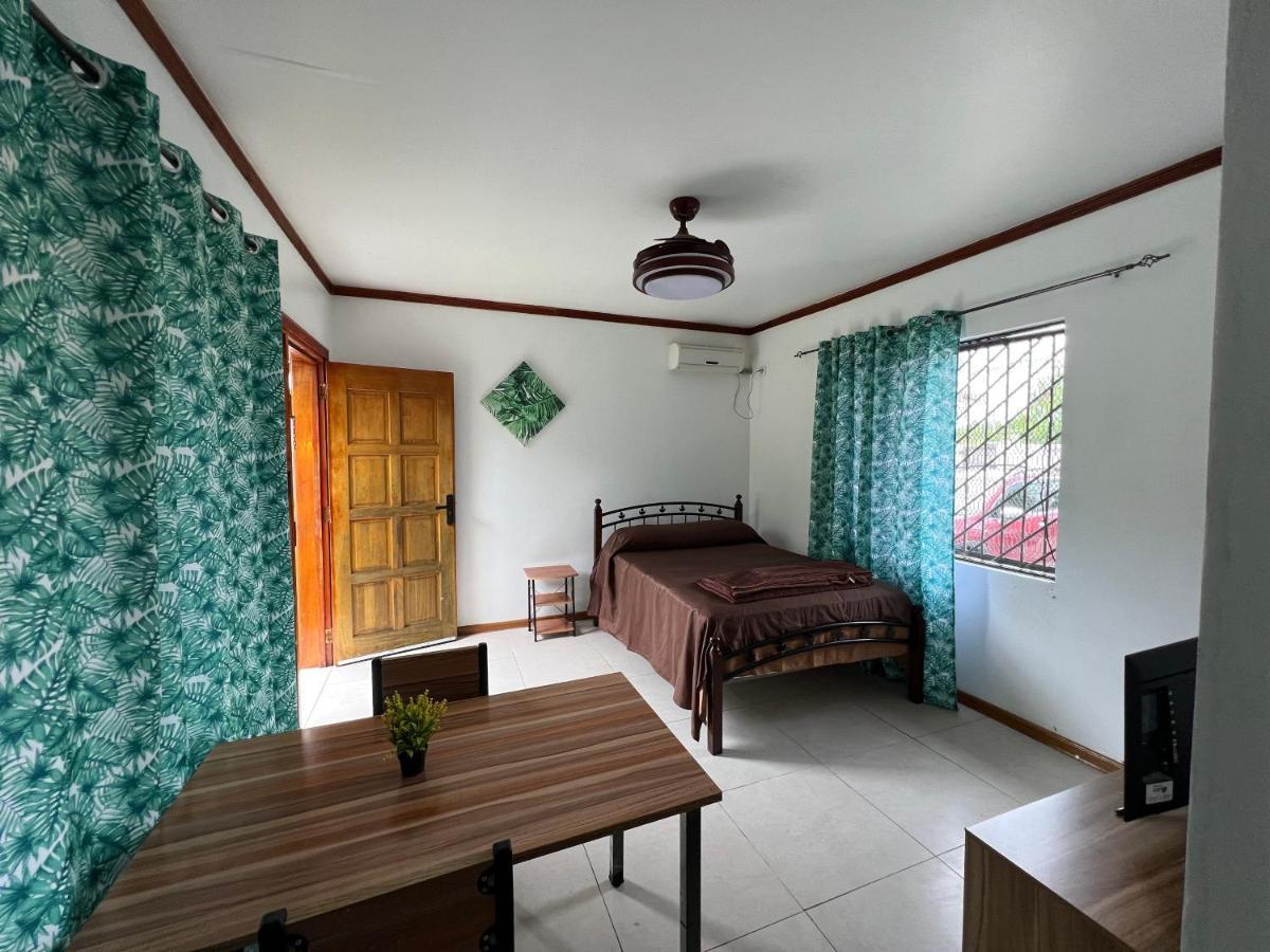 Pasifika Guesthouse Nadi Esterno foto